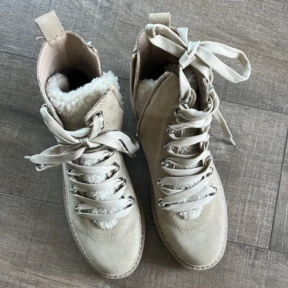 Steve Madden Rainier Lace Up Boot Sand Suede 7 - Picture 3 of 8